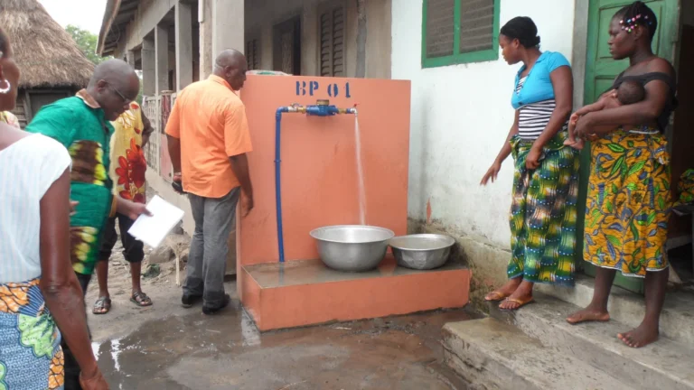 DIRECTIVES NATIONALES EN MATIERE DE CONCEPTION ET DE DIMENSIONNEMENT DES SYSTEMES D&rsquo;AEP EN MILIEU RURAL