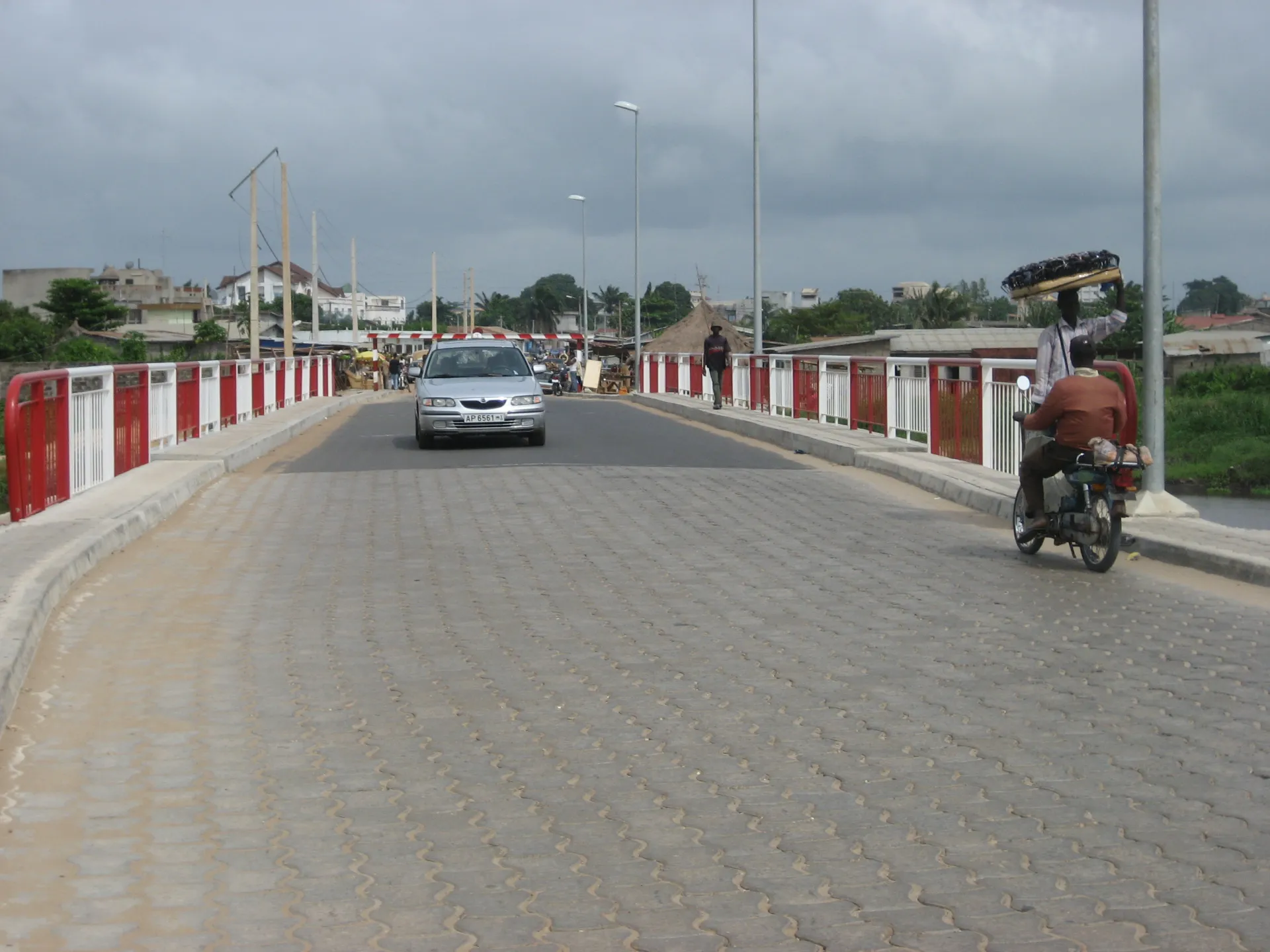 iab-pont-vedoko-benin